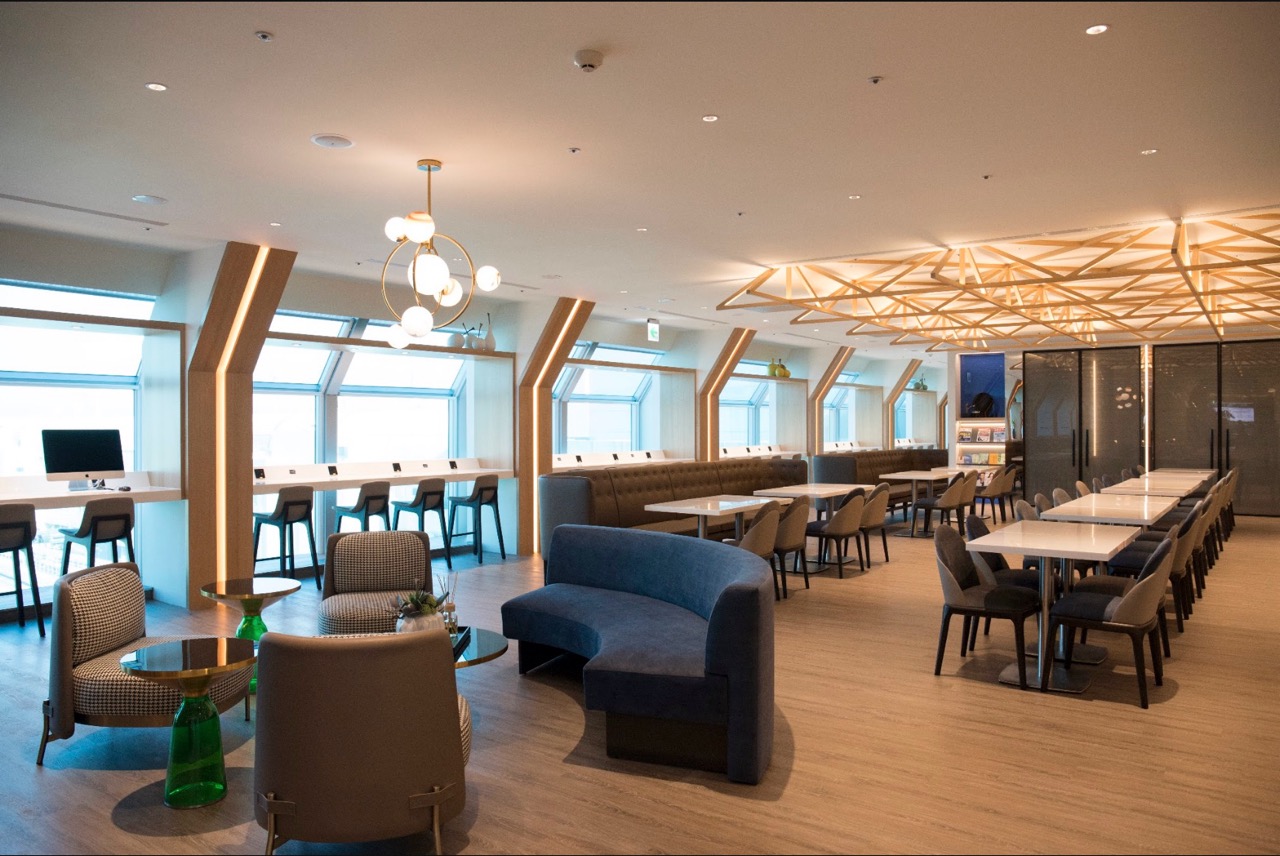 Oriental Club Lounge